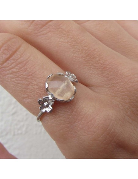 MRIO Klassischer verstellbarer Ring Silber Beige Stein und Blumen