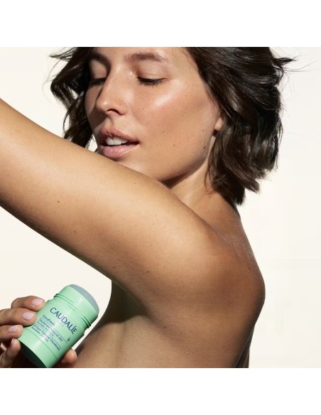 Caudalie VinoFresh Desodorizando A Vara Natural 50g Caudalie VinoFresh Desodorizando A Vara Natural 50g