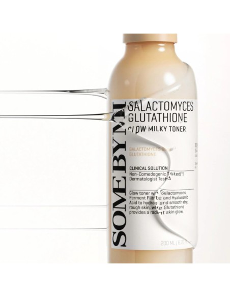Some By Mi Galactomyces Glow Milk Toner 200ml Some By Mi Galactomyces Glow Milk Toner 200ml