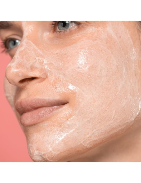 Freshly Exfoliating Rose Facial Cleanser 100ml Freshly Exfoliating Rose Facial Cleanser 100ml