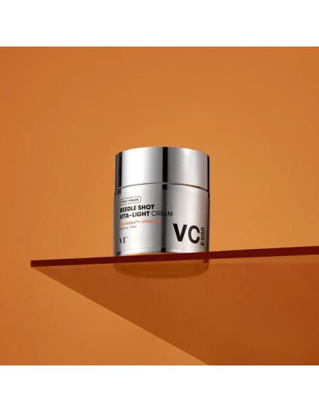 VT Cosmetics Reedle Shot Vita Light Cream 50ml VT Cosmetics Reedle Shot Vita Light Cream 50ml